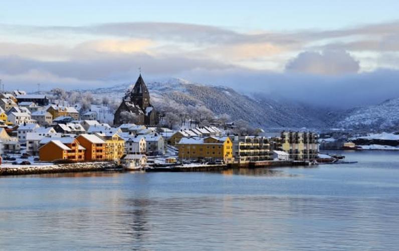 Norwegian Coastal Voyage with Northern Lights